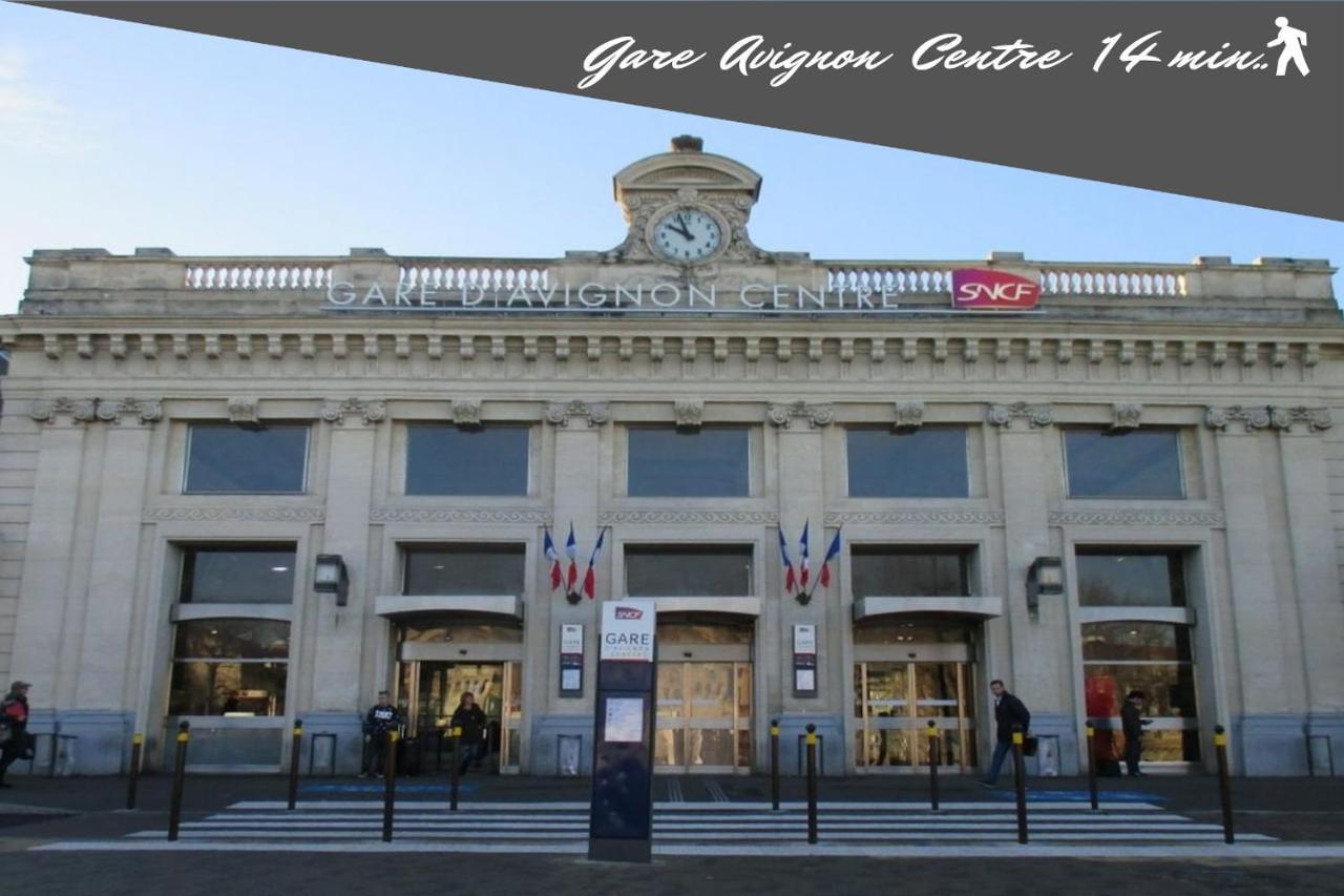 Le Chapeau Rouge Au Coeur Du Centre Historique アヴィニョン エクステリア 写真